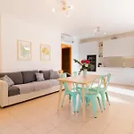 Giardino E Piscina بيلاجيو