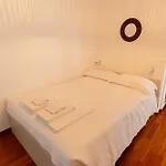 Giardino E Piscina شقة بيلاجيو