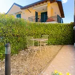 Giardino E Piscina شقة بيلاجيو