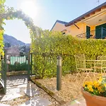 Giardino E Piscina Apartman *