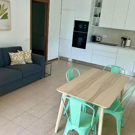 Giardino E Piscina Apartment Bellagio