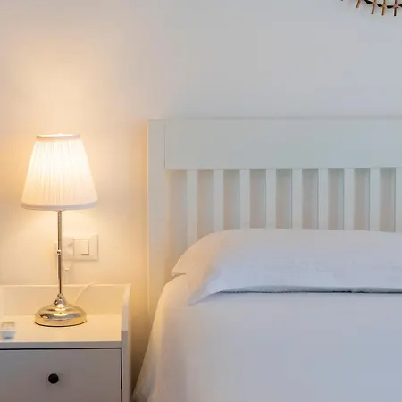 Apartmán Giardino E Piscina *