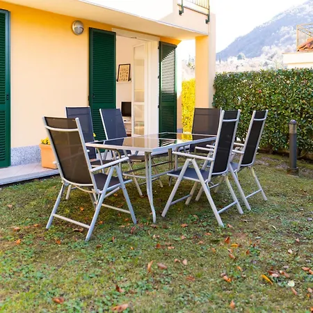 Giardino E Piscina Daire