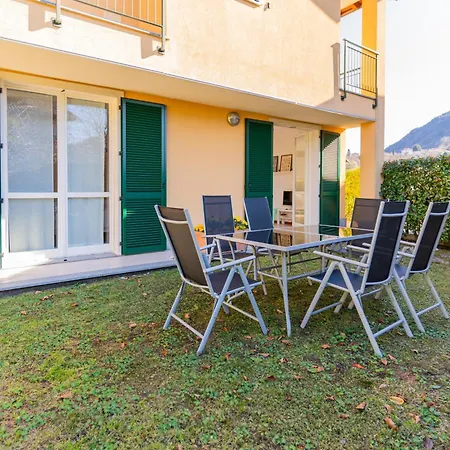 Daire Giardino E Piscina