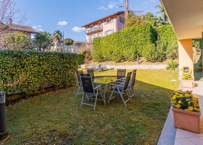 Giardino E Piscina Bellagio